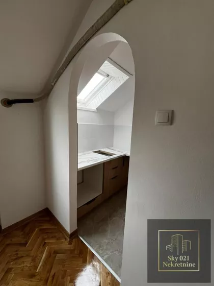 Železnička stanica | 4zida.rs