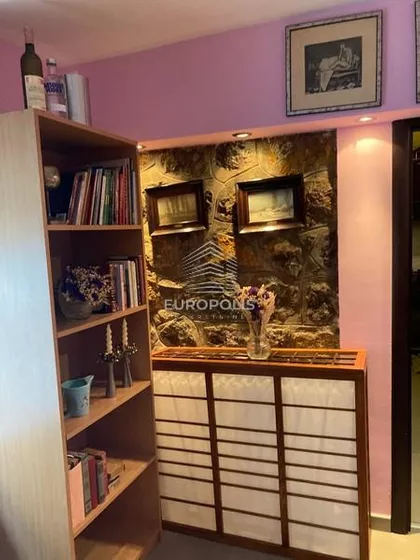 Činovnička Kolonija | 4zida.rs