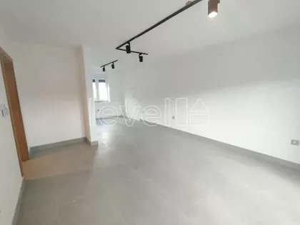 Sremska Kamenica | 4zida.rs