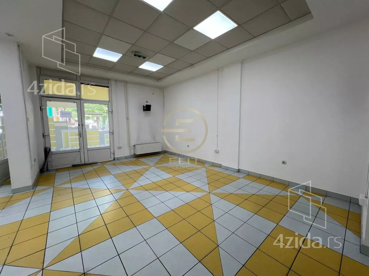 Poslovni prostor | 4zida