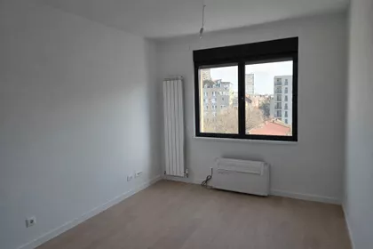 Radnička 4 | 4zida.rs