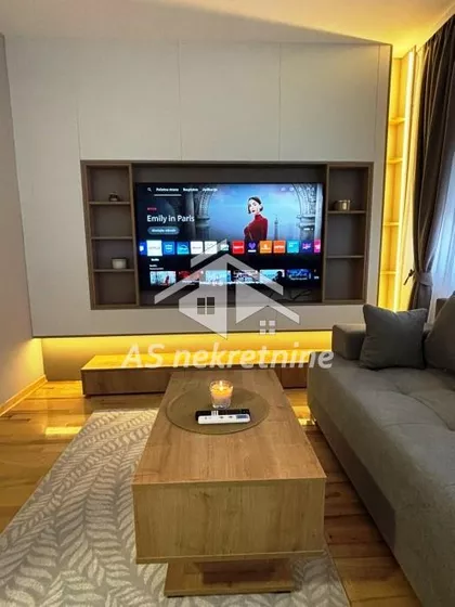 Učiteljsko Naselje | 4zida.rs