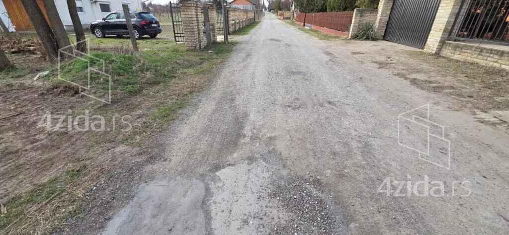 Građevinsko zemljište | 4zida