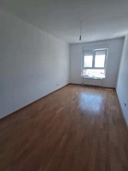 Gradske lokacije | 4zida.rs