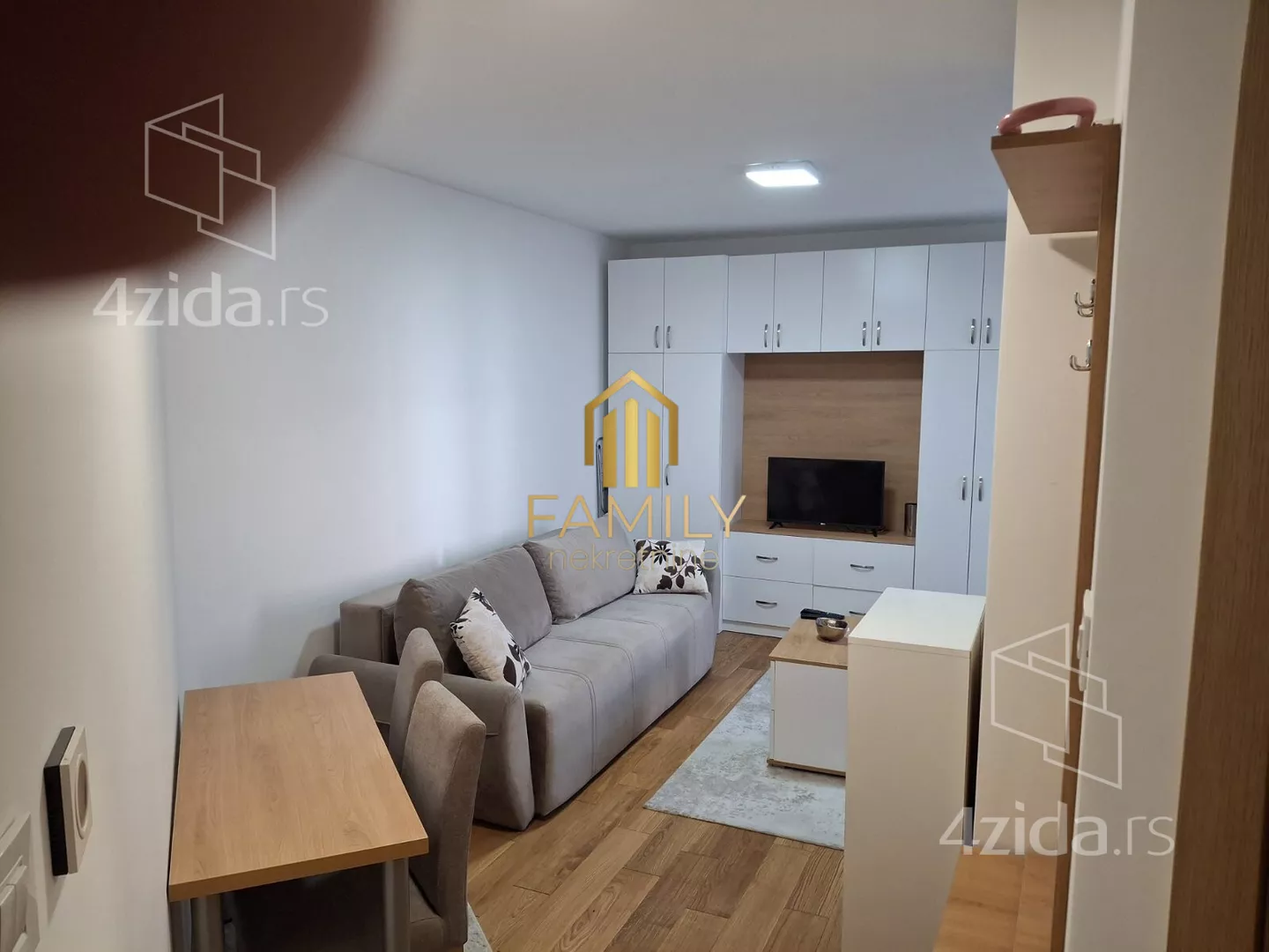 Garsonjera | 4zida