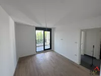 Šestosoban stan | 4zida