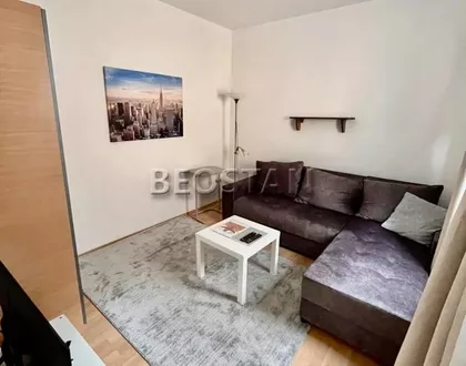 Laze Jovanovica Porcija | 4zida.rs