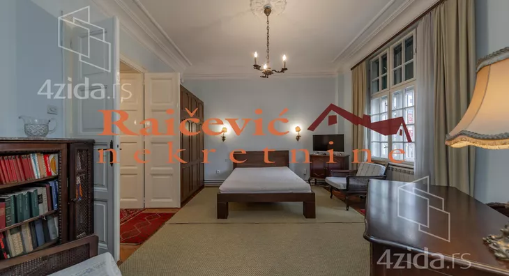 Četvoroiposoban stan | 4zida