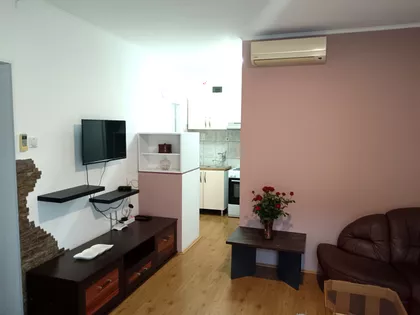 Lesnina | 4zida.rs