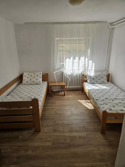 Učiteljska | 4zida.rs