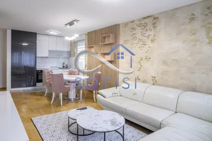 Ognjena Price | 4zida.rs