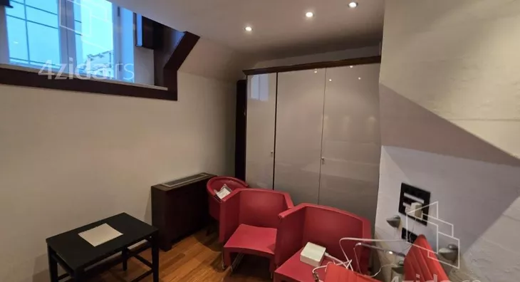 Šestosoban stan | 4zida