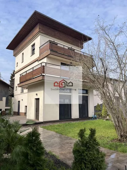 Sremska Kamenica | 4zida.rs