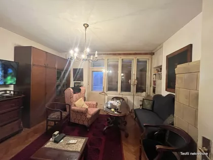 Pjarona de Mondezira | 4zida.rs