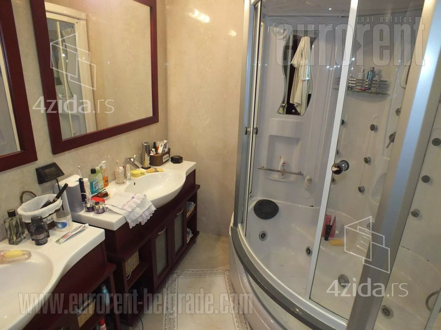 Petosoban stan | 4zida