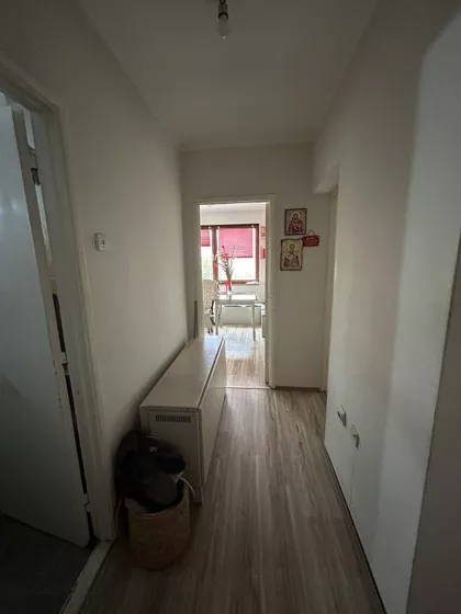 Kolonija | 4zida.rs