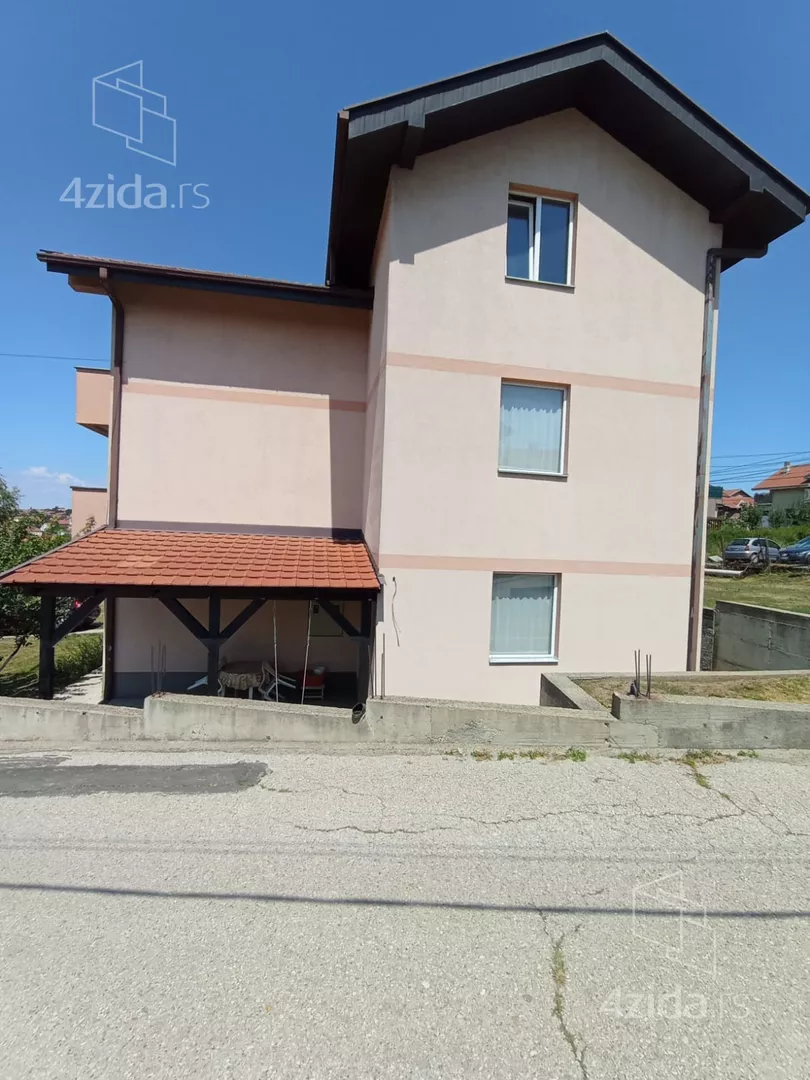3-etažna kuća | 4zida