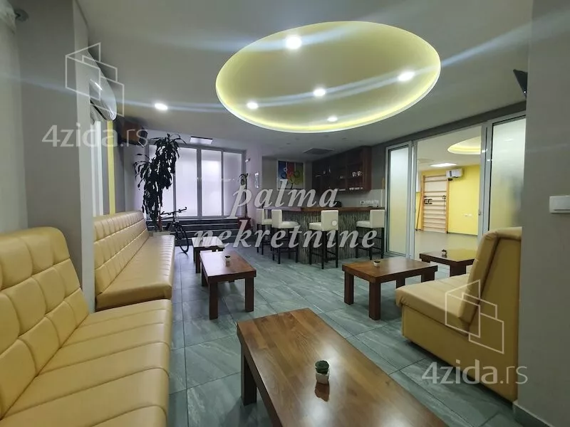 Lokal | 4zida