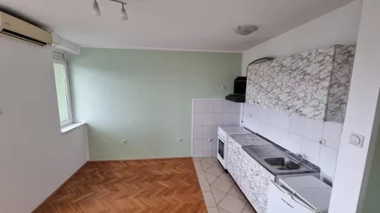 Grbavica | 4zida.rs
