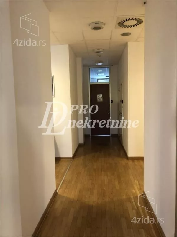 Kancelarija | 4zida