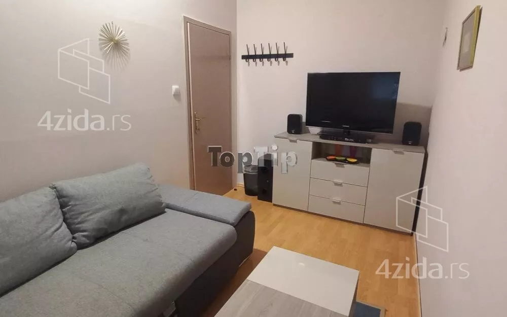Kancelarija | 4zida