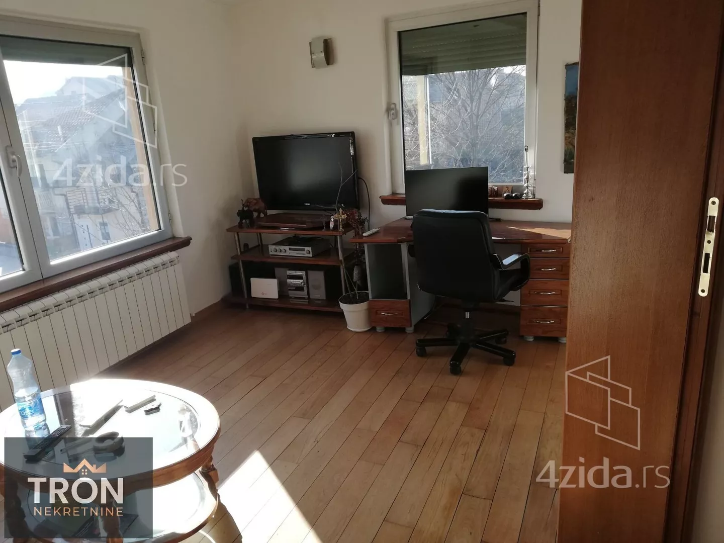 Petosoban stan | 4zida