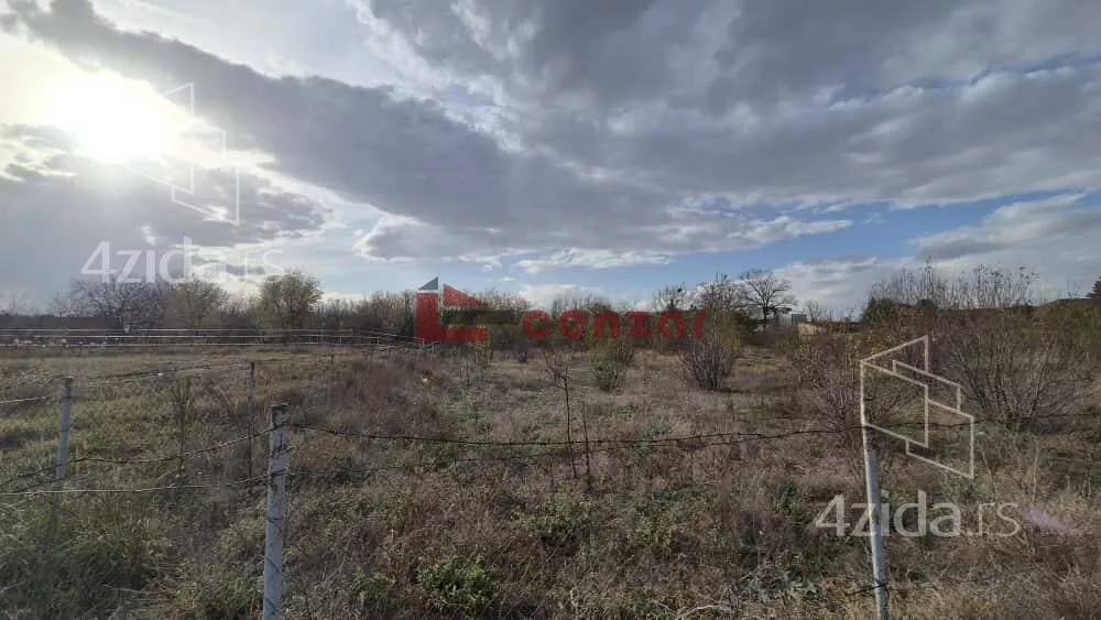 Plac | 4zida