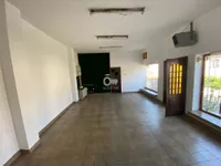Lokal | 4zida