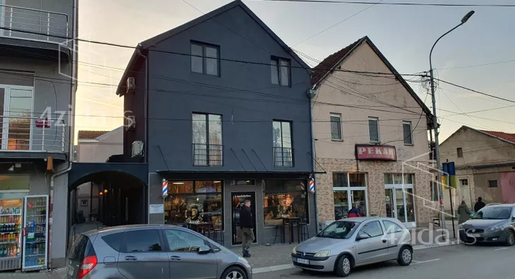 Poslovni prostor | 4zida