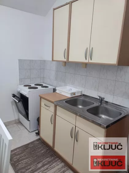 Železnička stanica | 4zida.rs