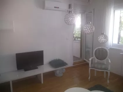 Šumadijska | 4zida.rs