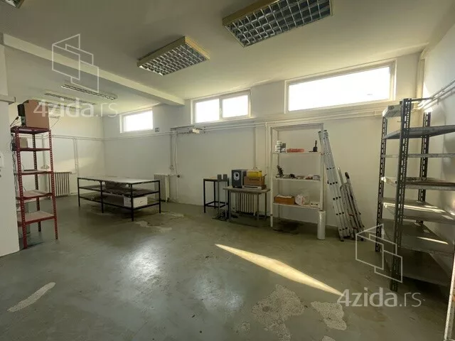 Hala | 4zida