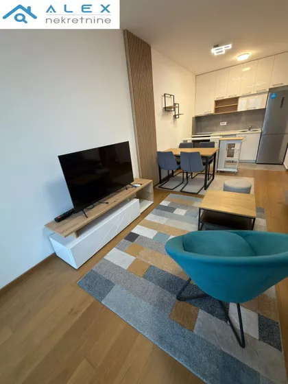 Laze Nančića | 4zida.rs