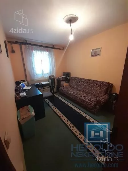 Kuća | 4zida