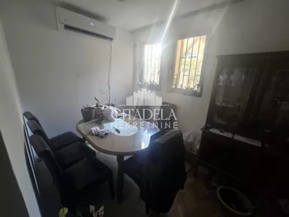 Tuzlanska | 4zida.rs