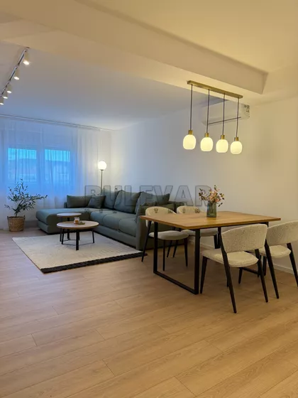 Cara Dušana | 4zida.rs