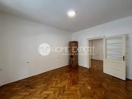 Banatić | 4zida.rs