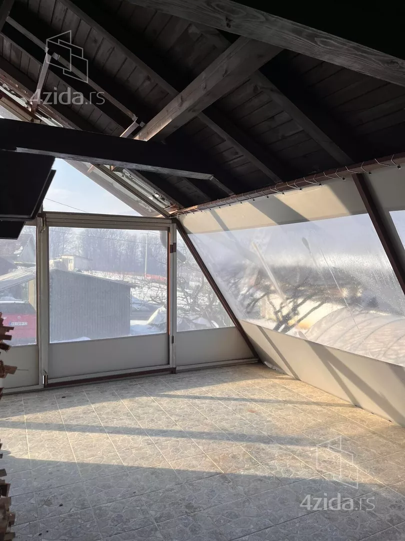 3-etažna kuća | 4zida