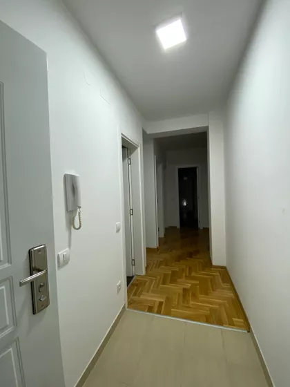 Dušana Krstića 19 | 4zida.rs