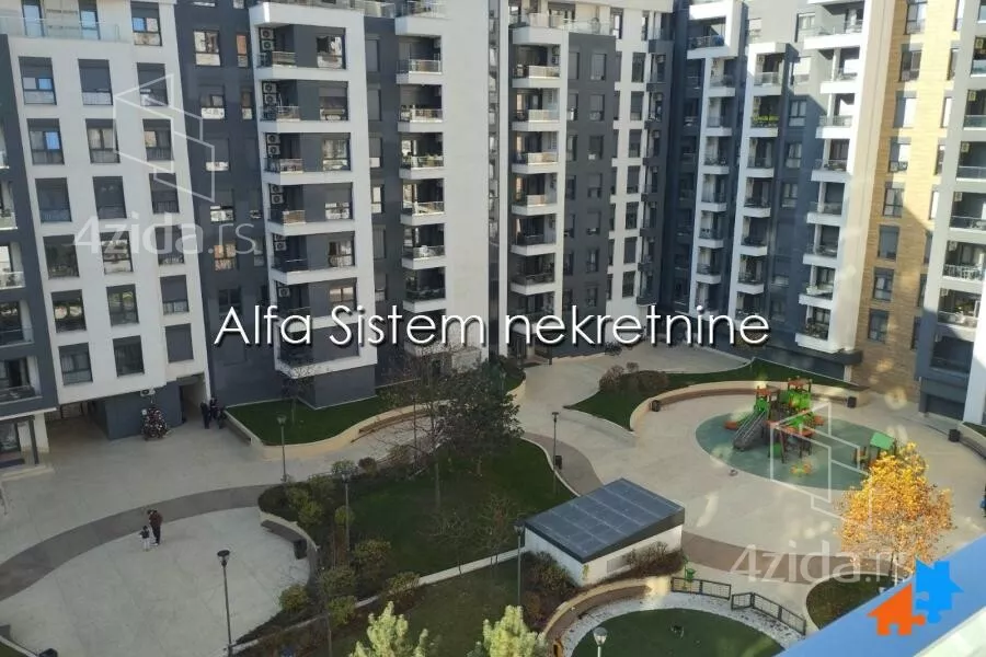 Troiposoban stan | 4zida