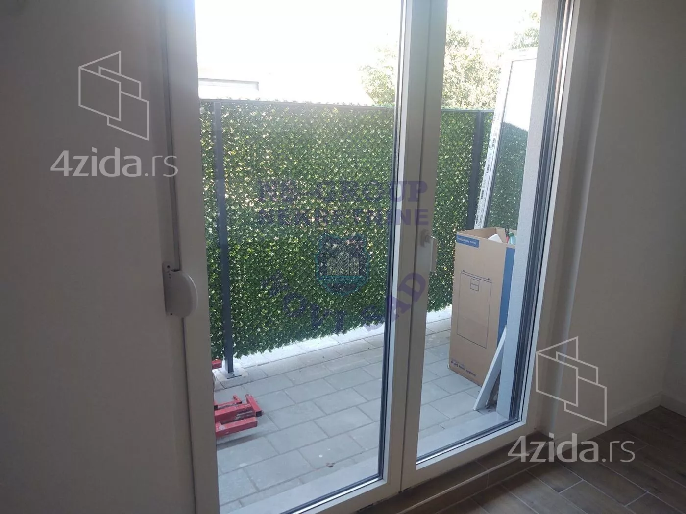 Garsonjera | 4zida