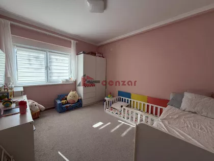 Teslino Naselje | 4zida.rs