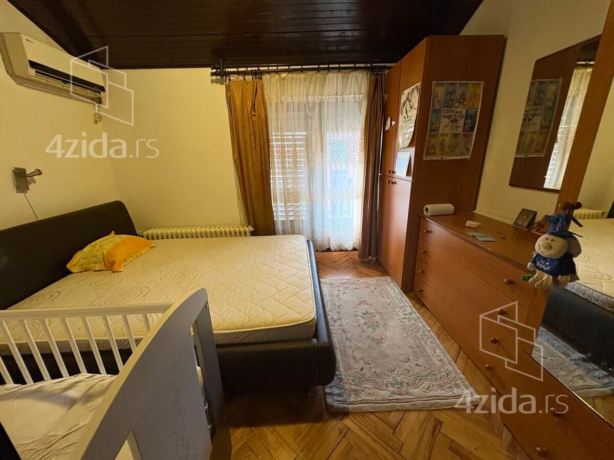 3-etažna kuća | 4zida