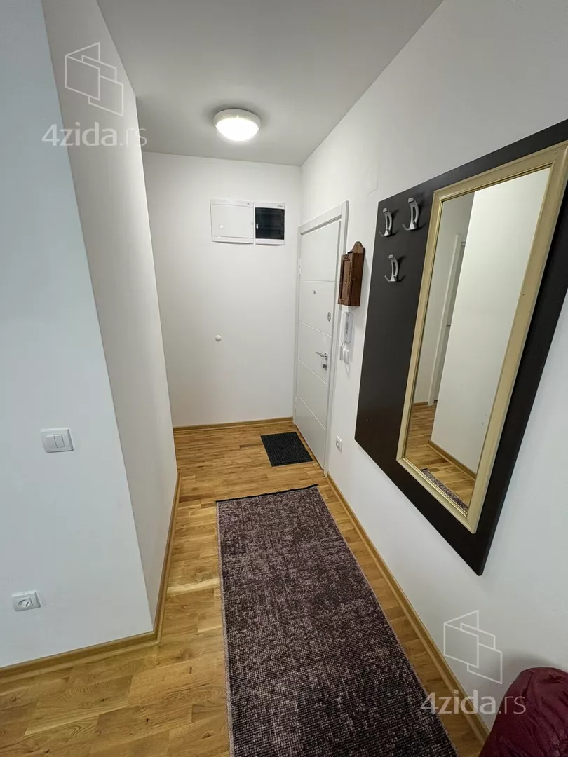 Beograd, Rakovica opština, Kneževac, Kraljice Jelene 18 - 8