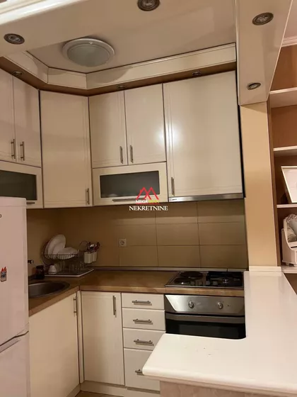 Krilova | 4zida.rs