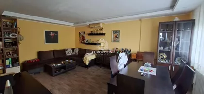 Sretena Mladenovića Mike | 4zida.rs