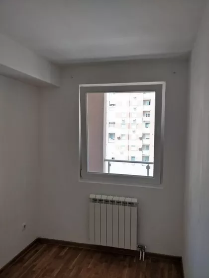 Dušana Jovanovića 4 | 4zida.rs