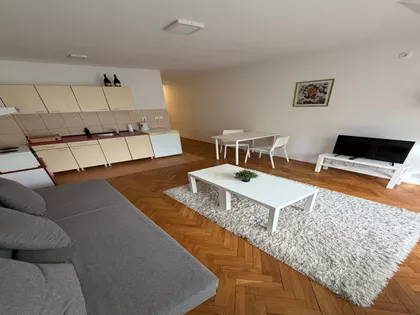 Danila Kiša 15 | 4zida.rs