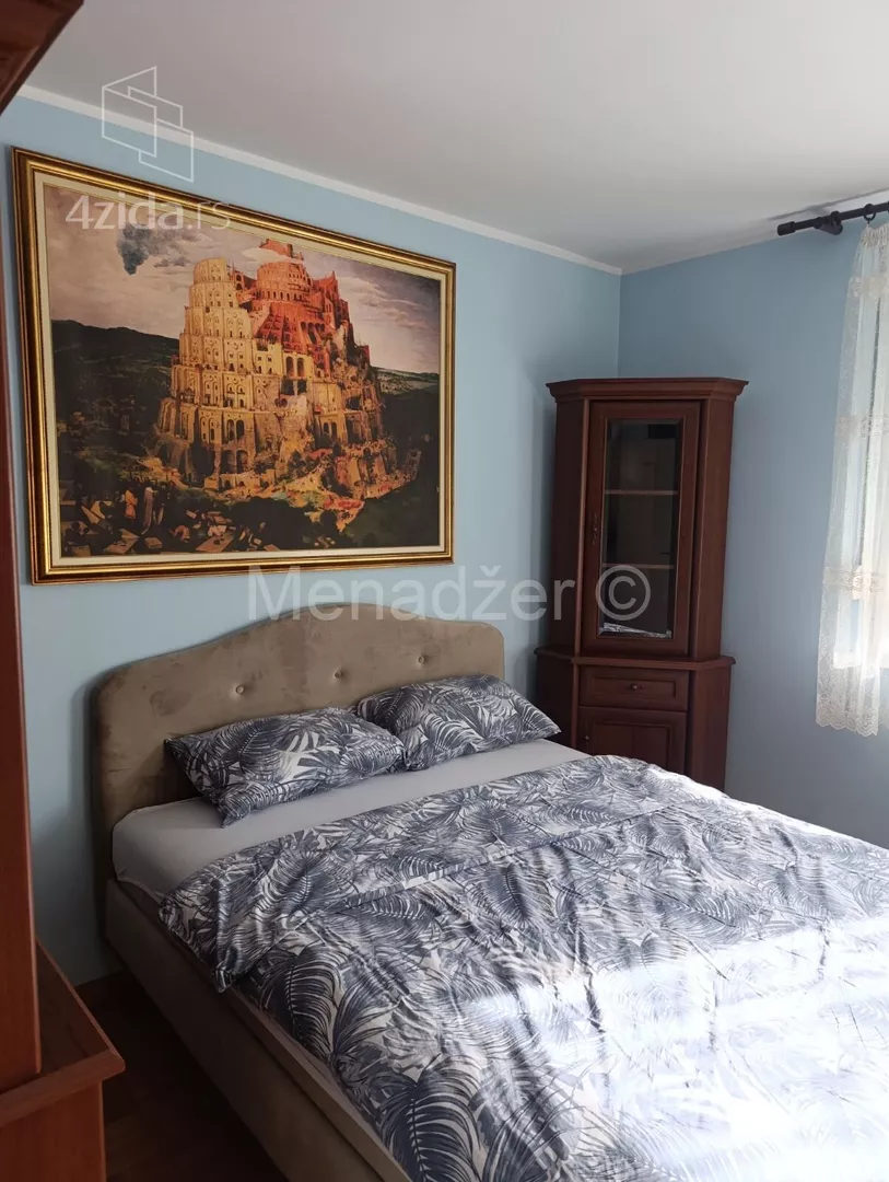 Troiposoban stan | 4zida