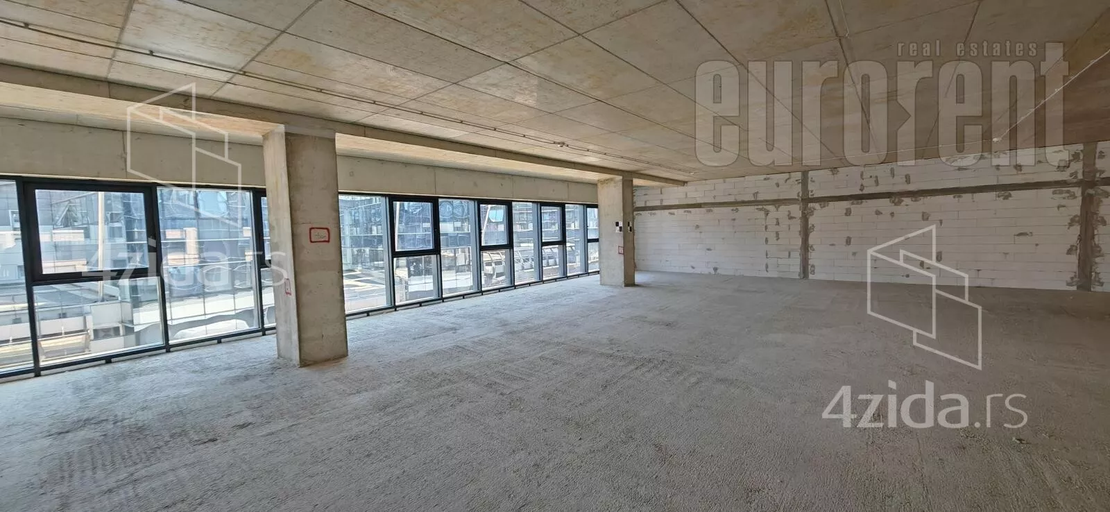 Poslovni prostor | 4zida